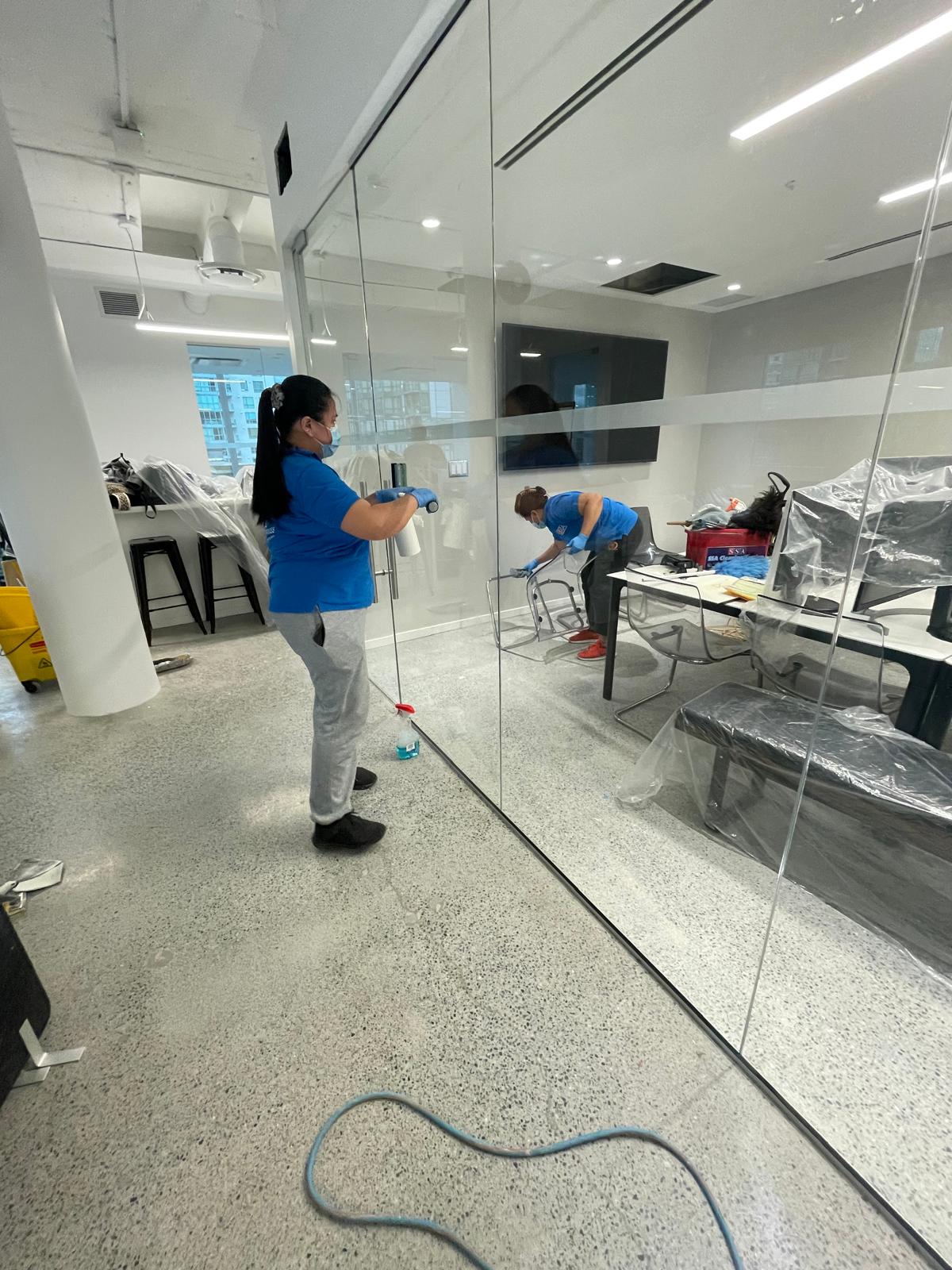 Move-In & Move-Out Cleaning Service
